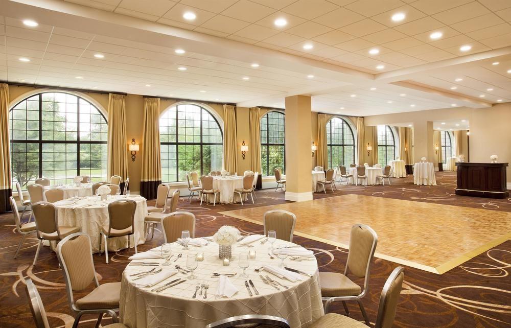 Sheraton Parsippany Hotel Exterior photo