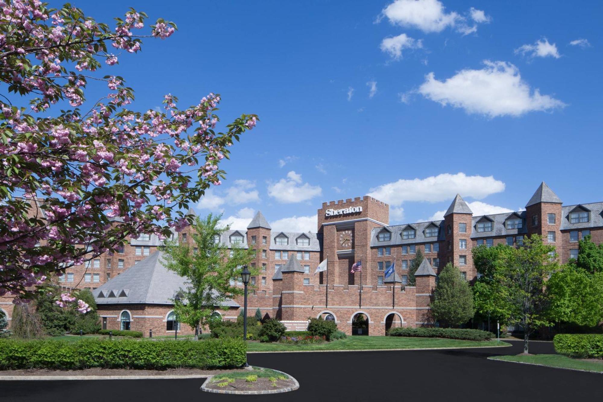 Sheraton Parsippany Hotel Exterior photo
